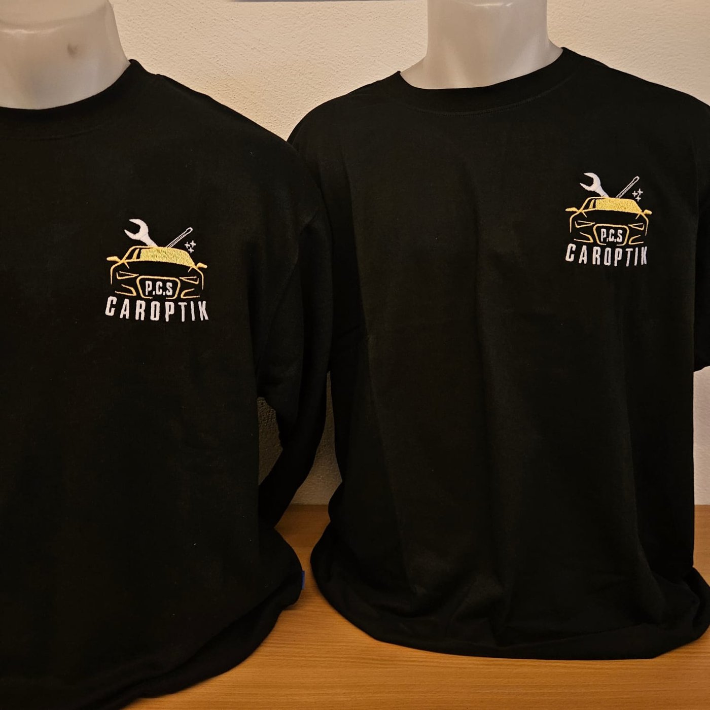 Bestickte Textilien für P.C.S Caroptik Tannir